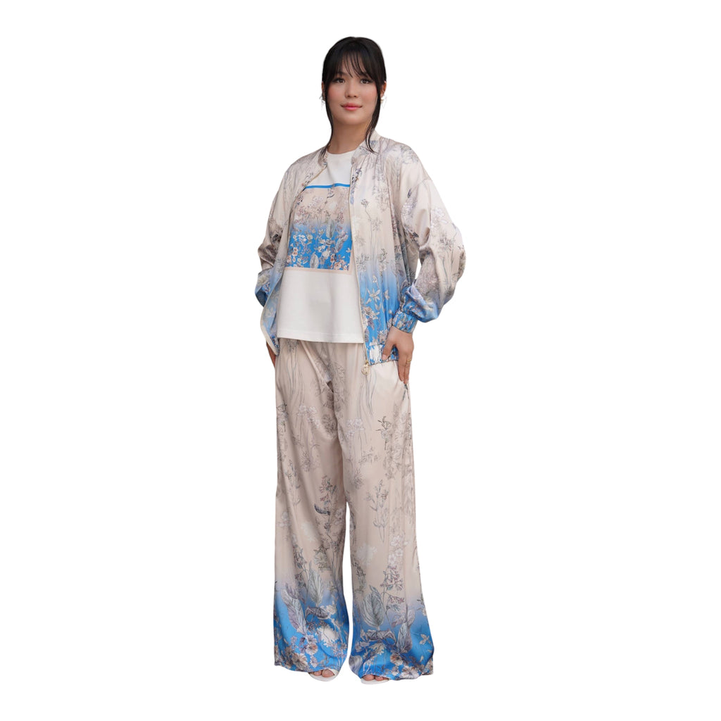 Elegant three-piece women's set made of silky fabric