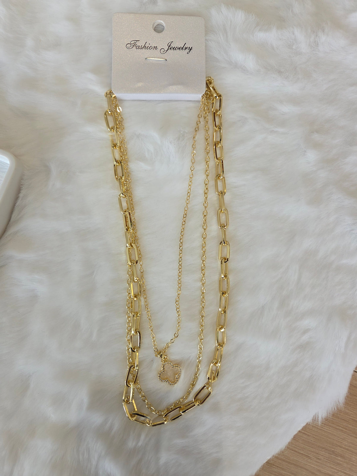 High quality Elegant chain Necklace